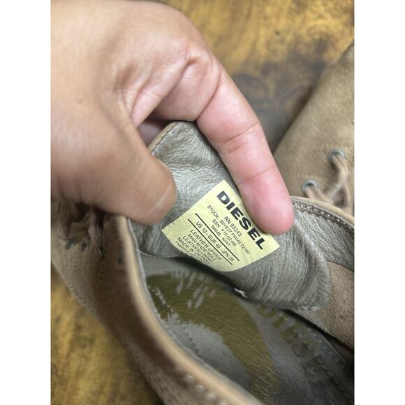 Diesel Men’s Leather Chukka Boots Size 10 Brown Casual Lace Up Y2K Grunge NYC - Picture 8 of 10